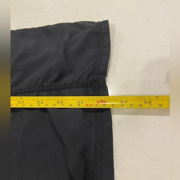 COLUMBIA Titanium Navy Blue Button Down
Activewear Sports Dress Size Medium - Picture 7 of 15